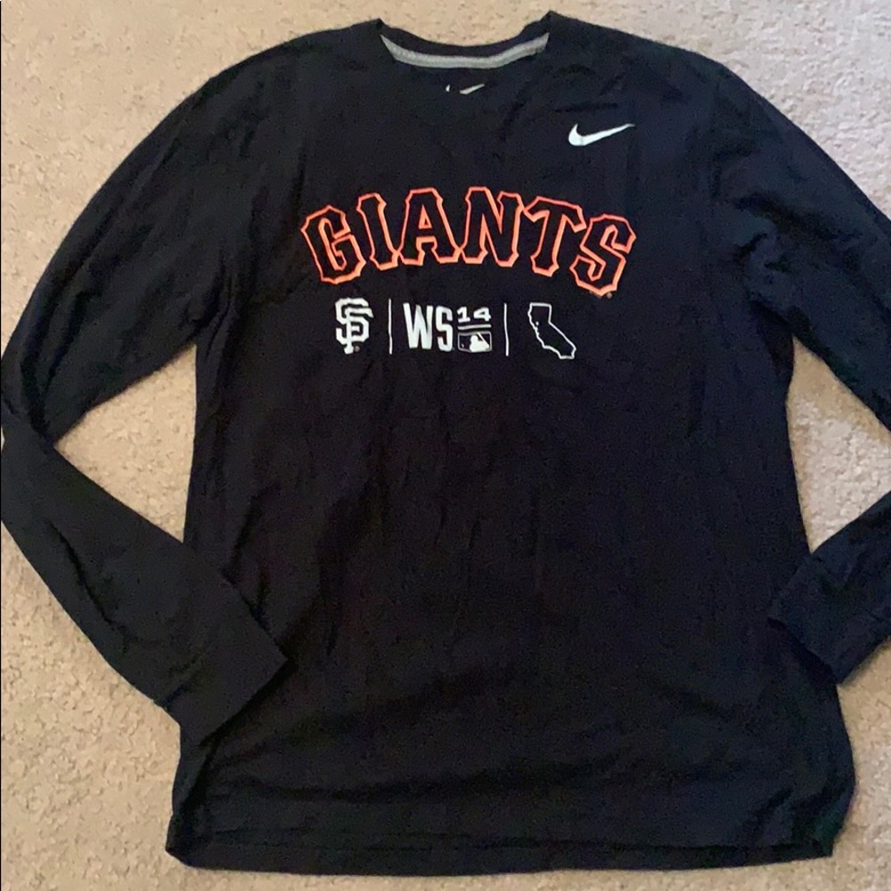 Giants nike long sleeve.